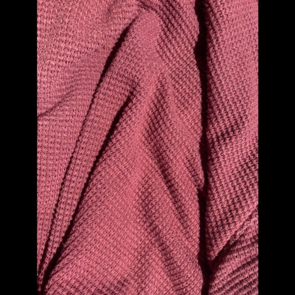 Dolman knit top. - Picture 3 of 3